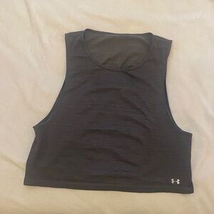 Under Armour Women's Black Crop Top